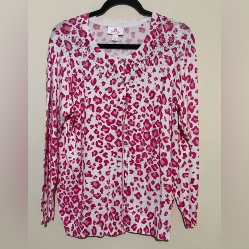 Quacker Factory Pink Leopard Print Button-Front Long Sleeve Top